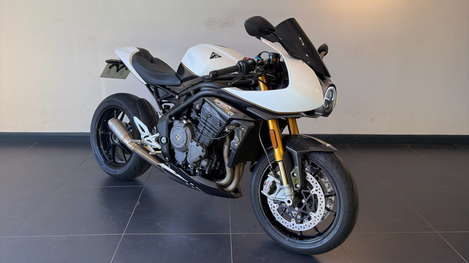 Triumph Speed TRIPLE 1200 RR (21MY)